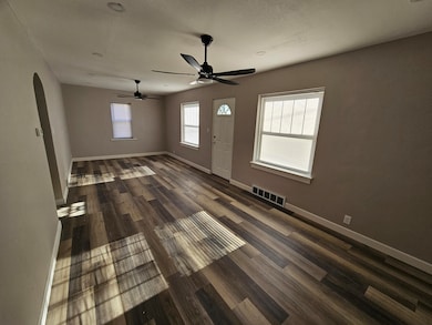 4800 W Green Tree Rd, Milwaukee, WI 53223 - photo 4