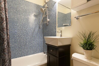 263 Dixon Ct. ~ Updated Bath, 1st floor