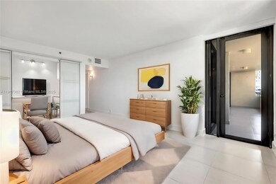 Ocean Lane Plaza unit 610, Key Biscayne, FL 33149 - photo 6