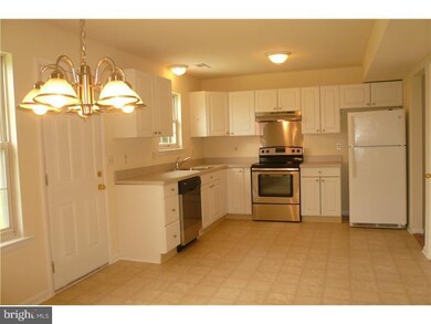 104 Diminish Dr, Newark, DE 19713 - photo 3