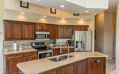 34 Meadowlake Cir S, Lake Placid, FL 33852 - photo 3