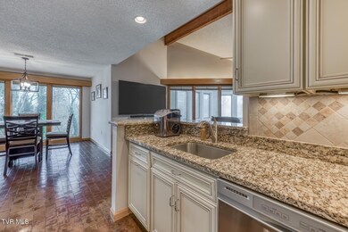 145 Aston Place unit 145, Kingsport, TN 37660 - photo 7