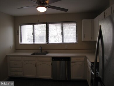 1744 Powder Horn Terrace, Woodbridge, VA 22191 - photo 5