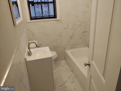 2040 S 18th St unit 1, Philadelphia, PA 19145 - photo 6