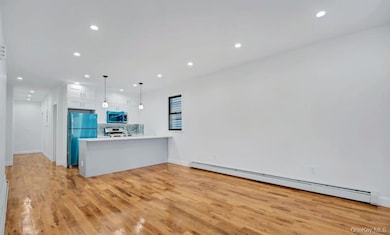 1842 Hunt Ave, Bronx, NY 10462 - photo 5