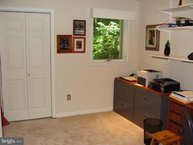 9513 Nightsong Ln, Columbia, MD 21046 - photo 3