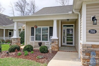 701 Cordova Ct, Salisbury, NC 28146 - photo 4