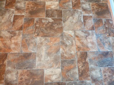 507 Santee Rd - kitchen floor