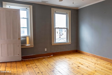 11 River St, Schenectady, NY 12305 - photo 6