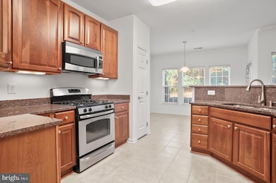 1014 Samantha Ln unit 102, Odenton, MD 21113 - photo 3