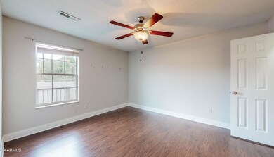 8052-Stablegate-Way-05162023_174711