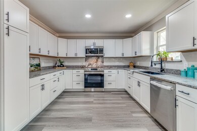 1210 Carla St, Denison, TX 75020 - photo 6