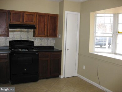 4927 Cardigan Ct, Mays Landing, NJ 08330 - photo 2