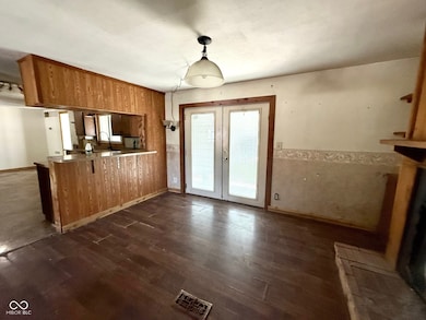 206 E Adams St, Darlington, IN 47940 - photo 6