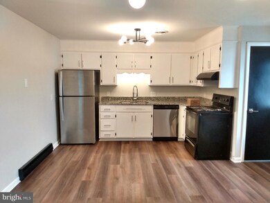 3450 Gregway Dr, Chambersburg, PA 17202 - photo 4