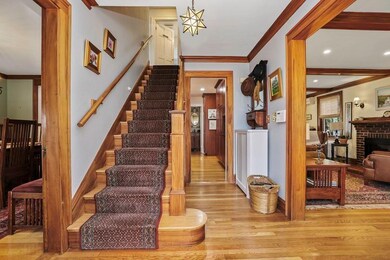 38 Greaton Rd, West Roxbury, MA 02132 - photo 3