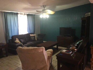 10257 Renfrew Dr, El Paso, TX 79925 - photo 3