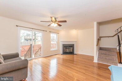 21957 Manning Square, Sterling, VA 20166 - photo 7