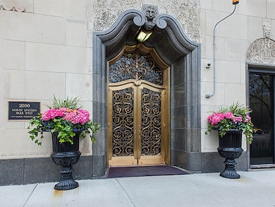 2000 N Lincoln Park W unit 1305, Chicago, IL 60614 - photo 2