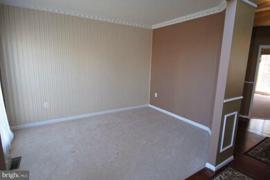 322 Morlyn Dr, Stephenson, VA 22656 - photo 4