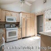 6 Open Kitchen