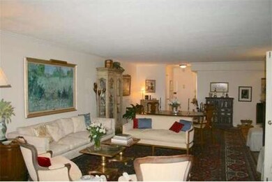 9 Hawthorne Place unit 5D, Boston, MA 02114 - photo 3