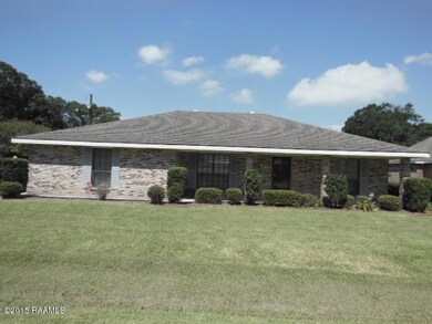 301 Martin Oaks 020