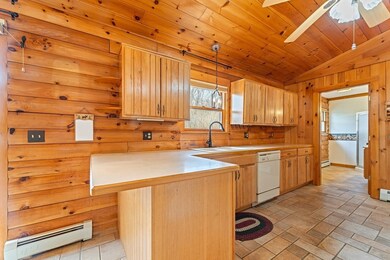 15 Quissett Rd, Mendon, MA 01756 - photo 7