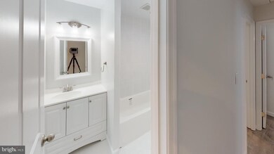 6509 Quentin Ct, New Carrollton, MD 20784 - photo 7