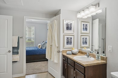 MODEL UNIT