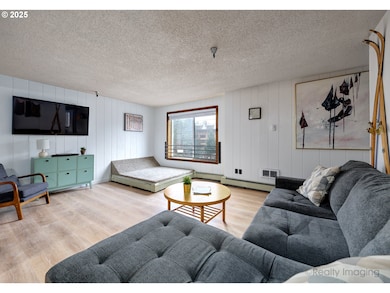 87557 E Government Camp Loop unit 204, Government Camp, OR 97028 - photo 4