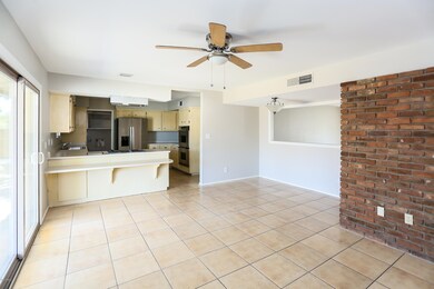 4015 W Mountain View Rd, Phoenix, AZ 85051 - photo 5