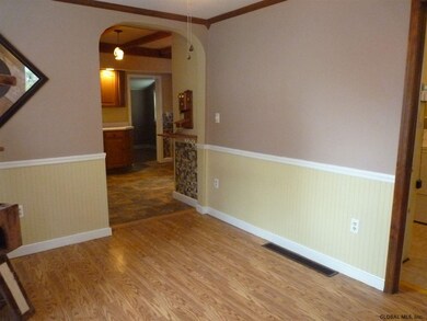 117 James St, Schenectady, NY 12302 - photo 5