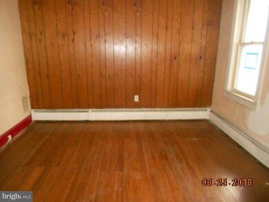 122 Orwigsburg St, Tamaqua, PA 18252 - photo 2