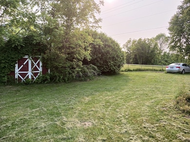 4376 E Snow Rd, Berrien Springs, MI 49103 - photo 7