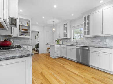 73 Prospect St, Wellesley Hills, MA 02481 - photo 7