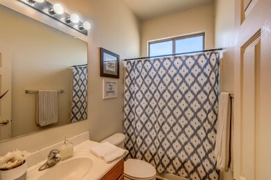 2241 N Avenida Tabica__006