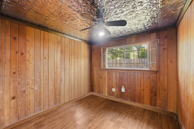 6903 Weston St, Houston, TX 77021 - photo 7