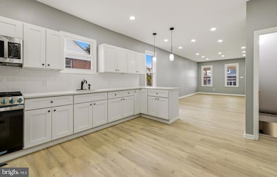 908 N 24th St, Camden, NJ 08105 - photo 6