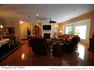 324 Glenburney Dr, Fayetteville, NC 28303 - photo 3