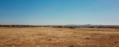 027D N Naples St, Paulden, AZ 86334 - photo 3