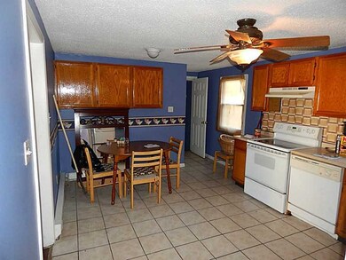 314 Willard Ave, Providence, RI 02907 - photo 5