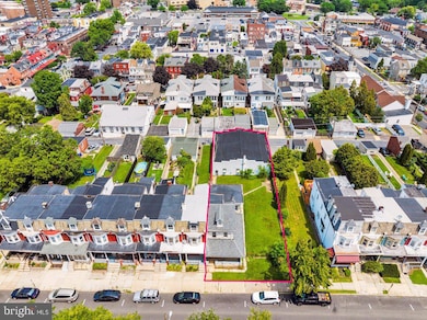 529 Chestnut St, West Reading, PA 19611 - photo 2