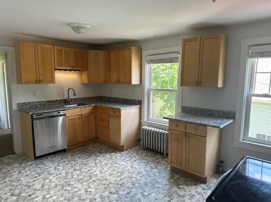 13 1/2 Hill St unit 13, Dover, NH 03820 - photo 2