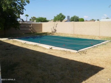 023-227940 - pool