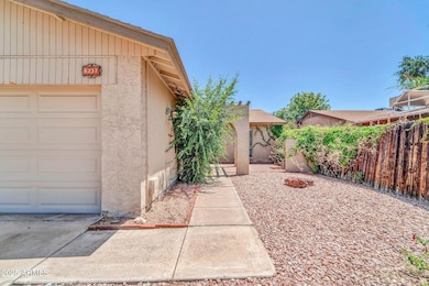 5237 W Mountain View Rd, Glendale, AZ 85302 - photo 2