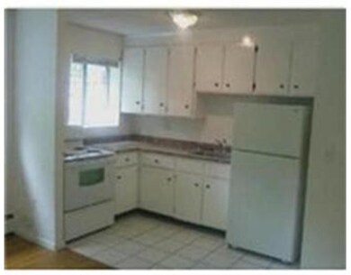 185 Grove St unit 4, West Roxbury, MA 02132 - photo 6