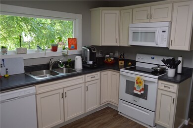 704 S Catherine St, Walhalla, SC 29691 - photo 7