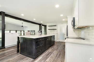 2191 Eden Rd unit 25, Abilene, KS 67410 - photo 3