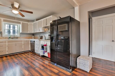 unlisted-address, Nashua, NH 03062 - photo 5